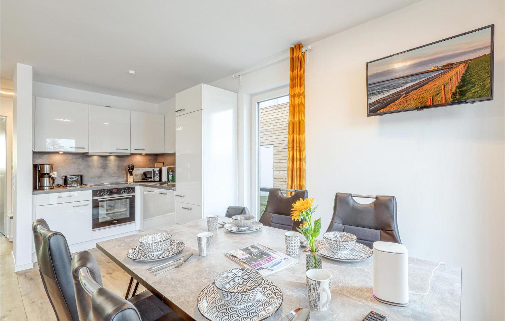 Nice Home In Tossens With Kitchen Экстерьер фото