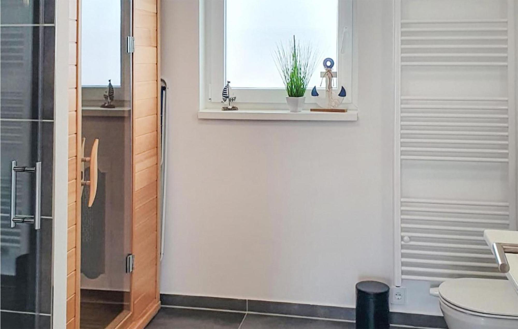 Nice Home In Tossens With Kitchen Экстерьер фото
